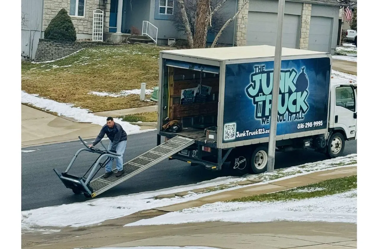 House Clean-Outs — The Junk Truck Kansas City